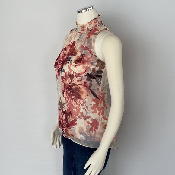 NWOT WHBM Floral Sleeveless Blouse..XX Small - Picture 4 of 16